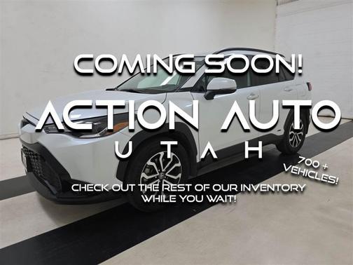 2023 Toyota Corolla Cross Hybrid SE