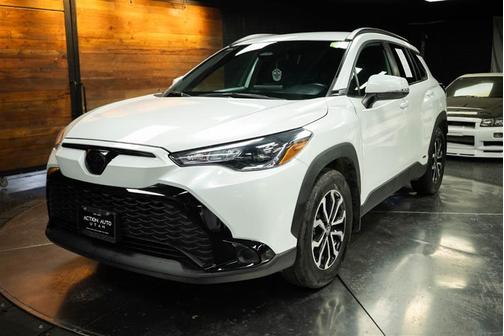 2023 Toyota Corolla Cross Hybrid SE