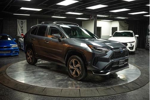 2021 Toyota RAV4 Prime SE