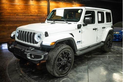 2025 Jeep Wrangler 4xe Sahara