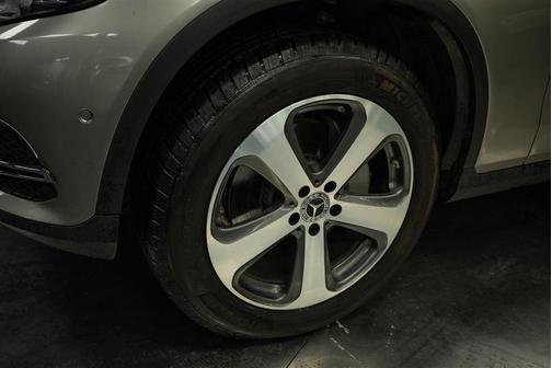 2019 Mercedes-Benz GLC 300 Base 4MATIC