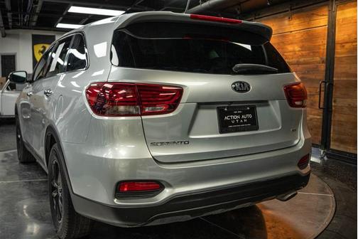 2019 Kia Sorento LX