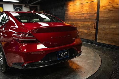 2023 Genesis G70 2.0T