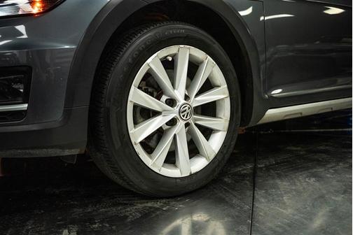2018 Volkswagen Golf Alltrack TSI SE