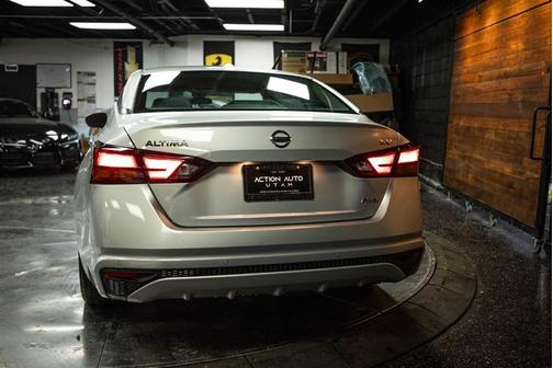 2022 Nissan Altima 2.5 SV