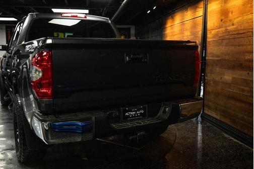 2015 Toyota Tundra SR5