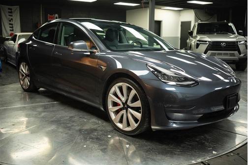 2019 Tesla Model 3 Long Range