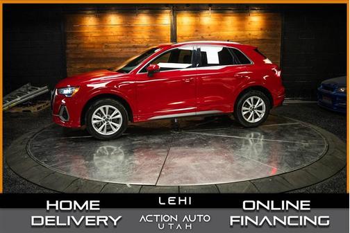 Tango Red Metallic 2022 Audi Q3 45 S line Premium