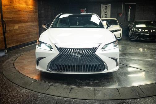 White 2020 Lexus ES 350 Base