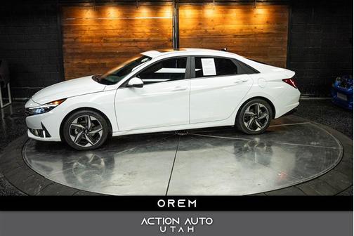 2022 Hyundai ELANTRA HEV Limited