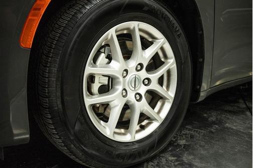 Gray 2025 Chrysler Pacifica Select