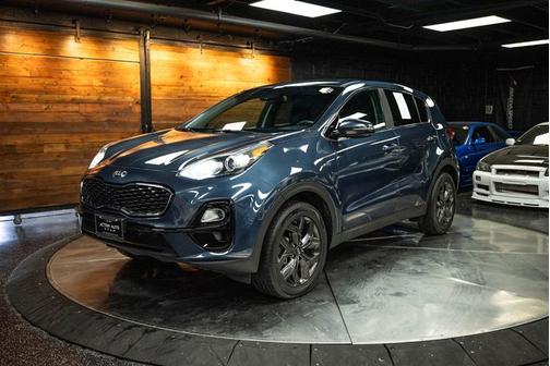 2022 Kia Sportage LX