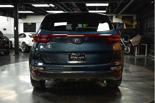 2022 Kia Sportage LX