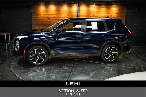 2022 Mitsubishi Outlander SE
