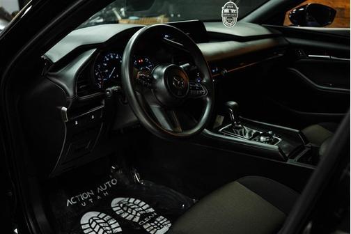 2022 Mazda Mazda3 2.5S FWD