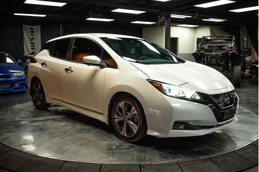 2020 Nissan Leaf SV