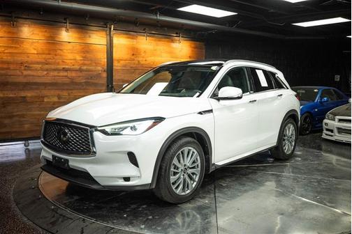 2023 INFINITI QX50 Luxe