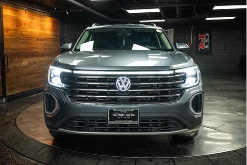 2024 Volkswagen Atlas 2.0T SE