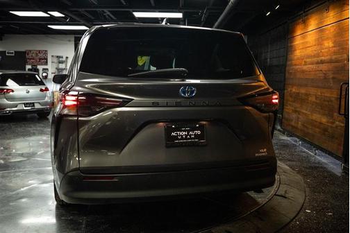 Gray 2023 Toyota Sienna XLE