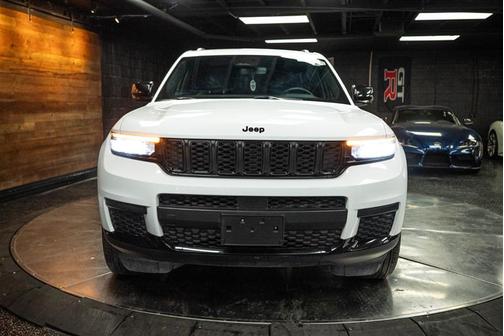 2024 Jeep Grand Cherokee L Laredo