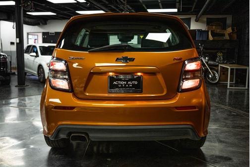2019 Chevrolet Sonic LT