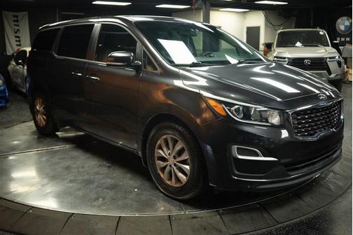 2020 Kia Sedona LX