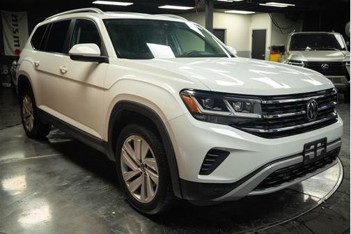 Pure White 2021 Volkswagen Atlas 3.6 V6 SEL