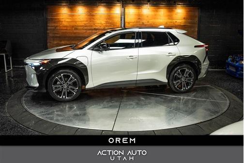 2024 Toyota bZ4X Limited