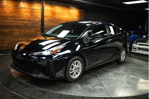 2021 Toyota Prius L