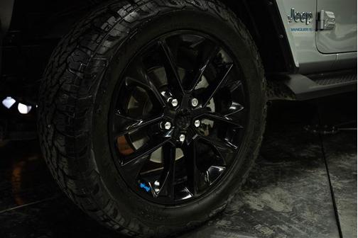 Silver 2023 Jeep Wrangler 4xe Sahara