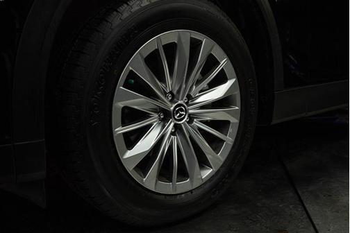 2024 Mazda CX-90 SE