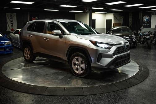 2021 Toyota RAV4 Hybrid LE