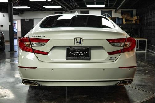 2021 Honda Accord Touring 2.0T