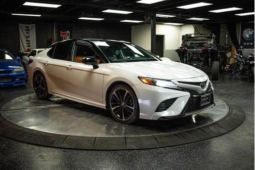 2019 Toyota Camry XSE