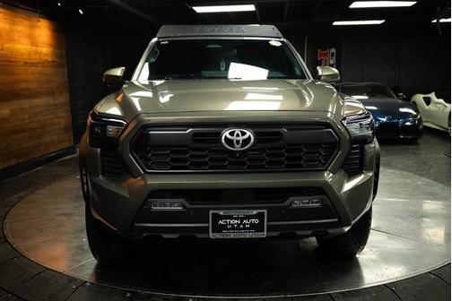 2024 Toyota Tacoma TRD Off Road