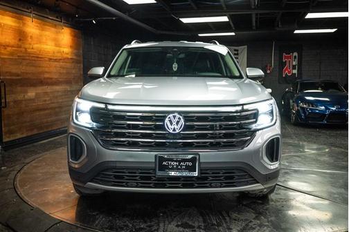 2024 Volkswagen Atlas 2.0T SE