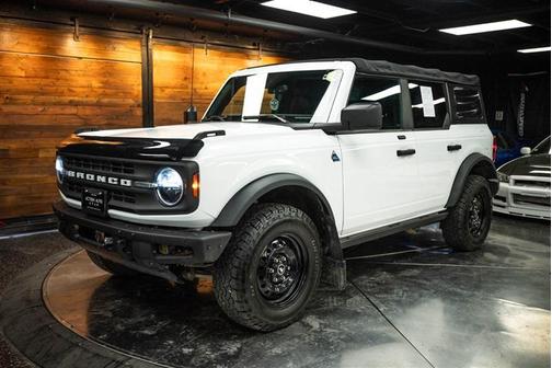 2021 Ford Bronco Black Diamond