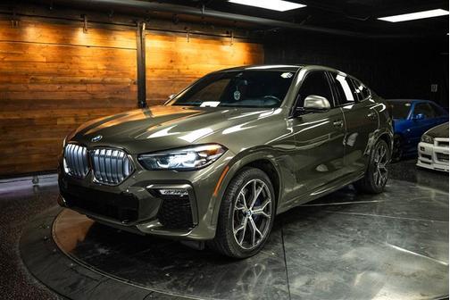 2020 BMW X6 M50i