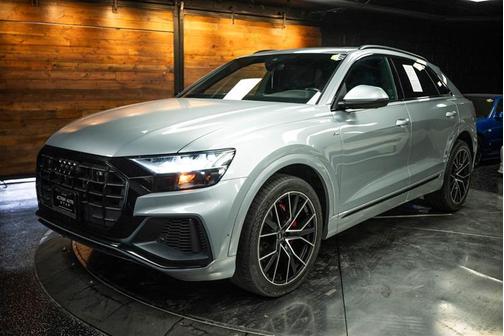 2023 Audi Q8 55 Premium Plus