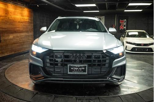 2023 Audi Q8 55 Premium Plus