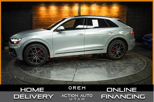2023 Audi Q8 55 Premium Plus