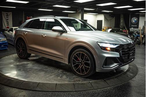 2023 Audi Q8 55 Premium Plus