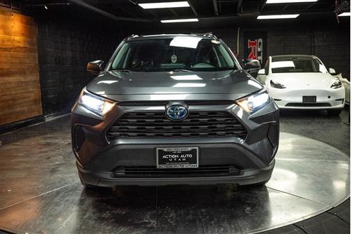 2021 Toyota RAV4 Hybrid LE