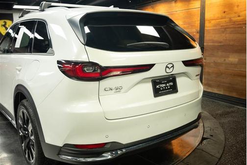 Rhodium White Metallic 2024 Mazda CX-90 Premium