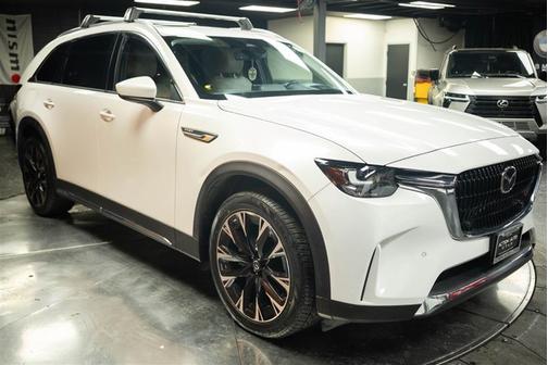 Rhodium White Metallic 2024 Mazda CX-90 Premium