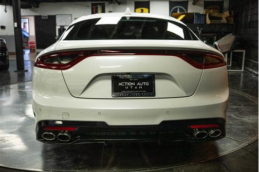 2021 Kia Stinger GT-Line
