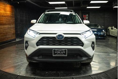 2021 Toyota RAV4 Hybrid XLE Premium