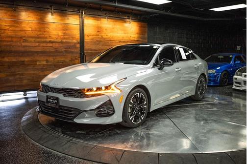 2022 Kia K5 GT-Line
