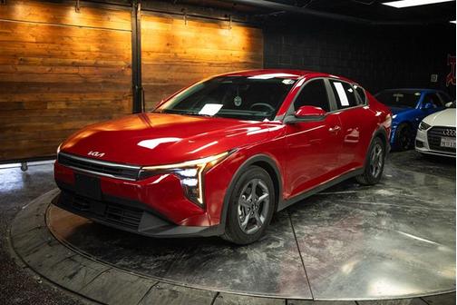 Red 2025 Kia K4