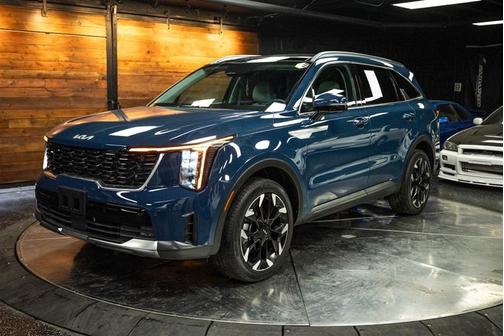 2025 Kia Sorento EX